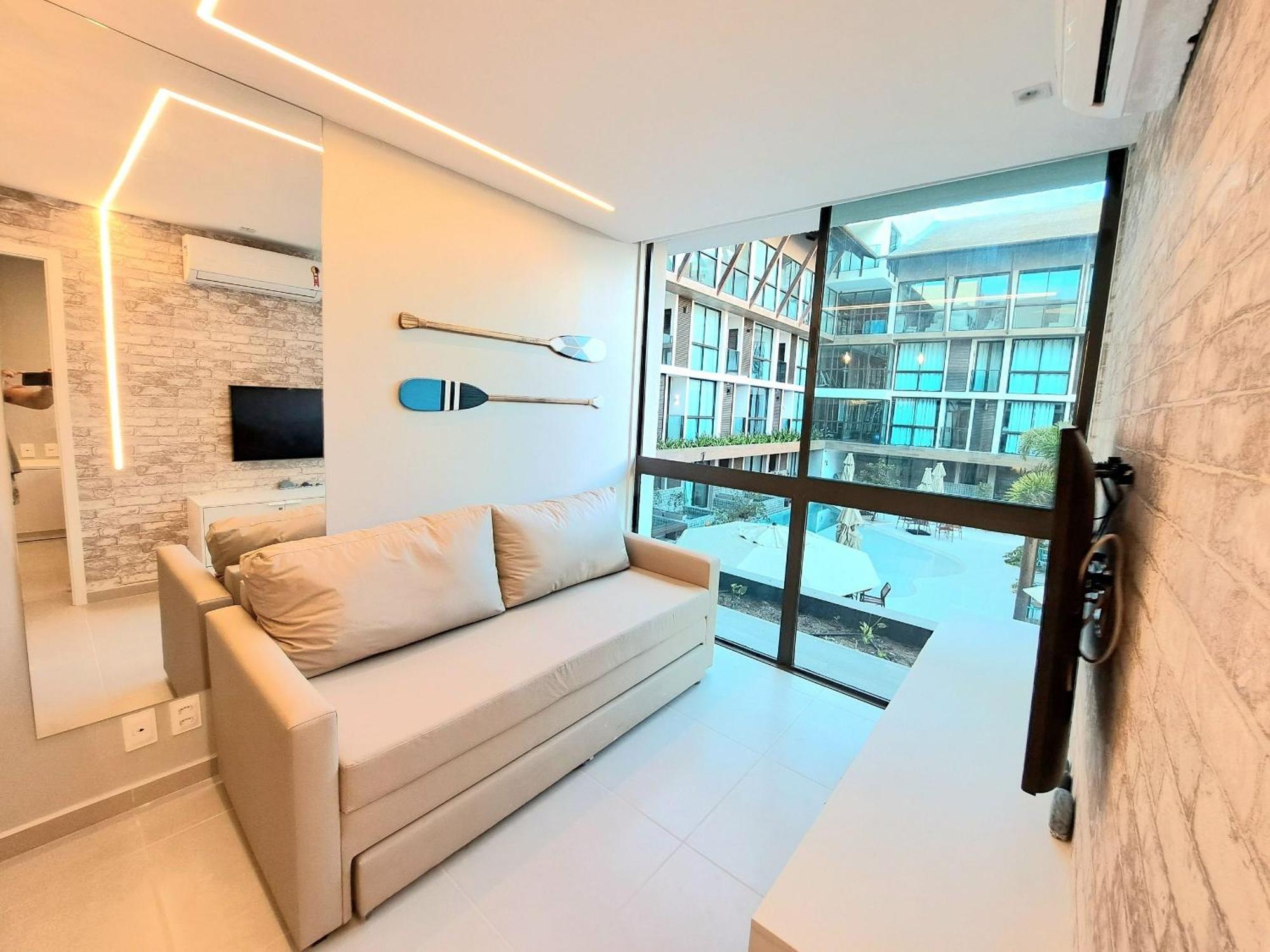 Flat No Centro De -sunny Hall120 *