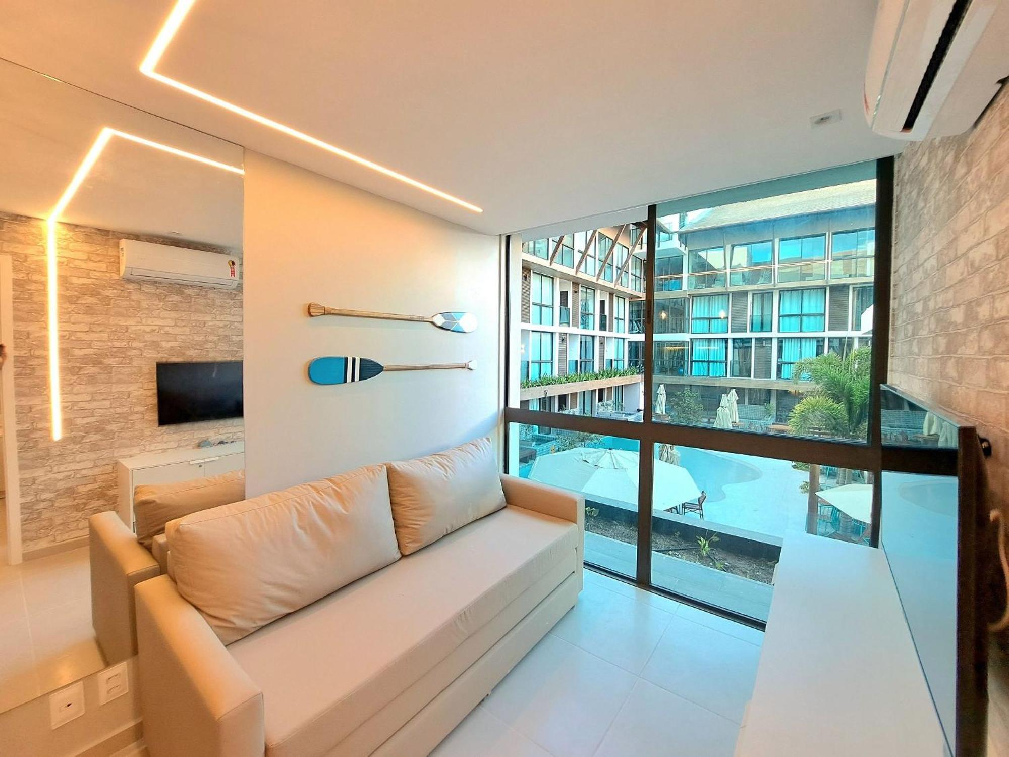 Flat No Centro De -sunny Hall120 *